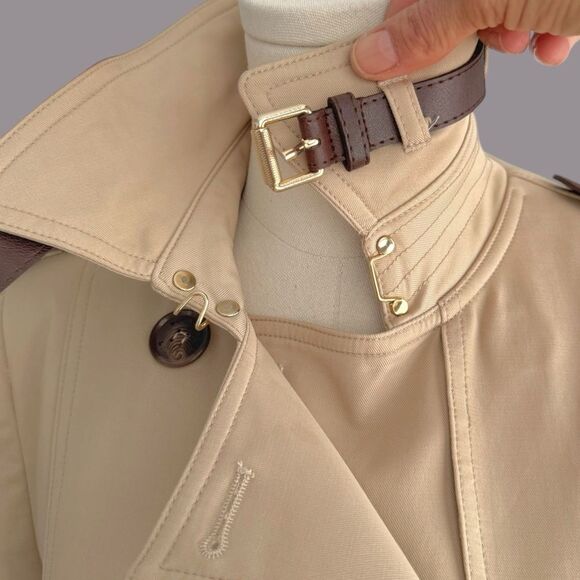 BURBERRY EUC mid-length belted Gabardine trench in Honey Size L - Picture 9 of 11